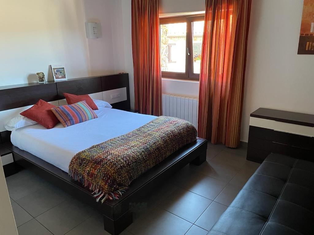 Apartamentos Los Tojos Colsa Ngoại thất bức ảnh